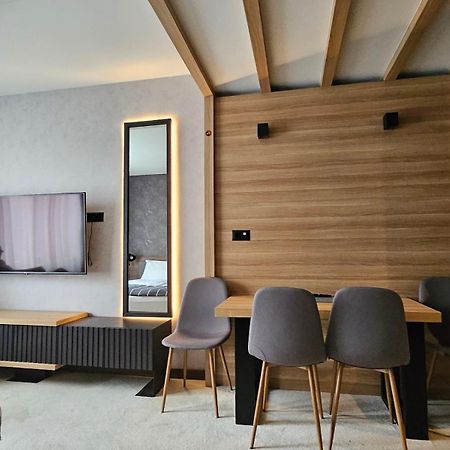 Woodside Apartments קופאוניק מראה חיצוני תמונה